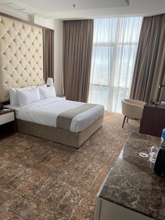 Dolphin Continental Hotel Kuwait City Ngoại thất bức ảnh