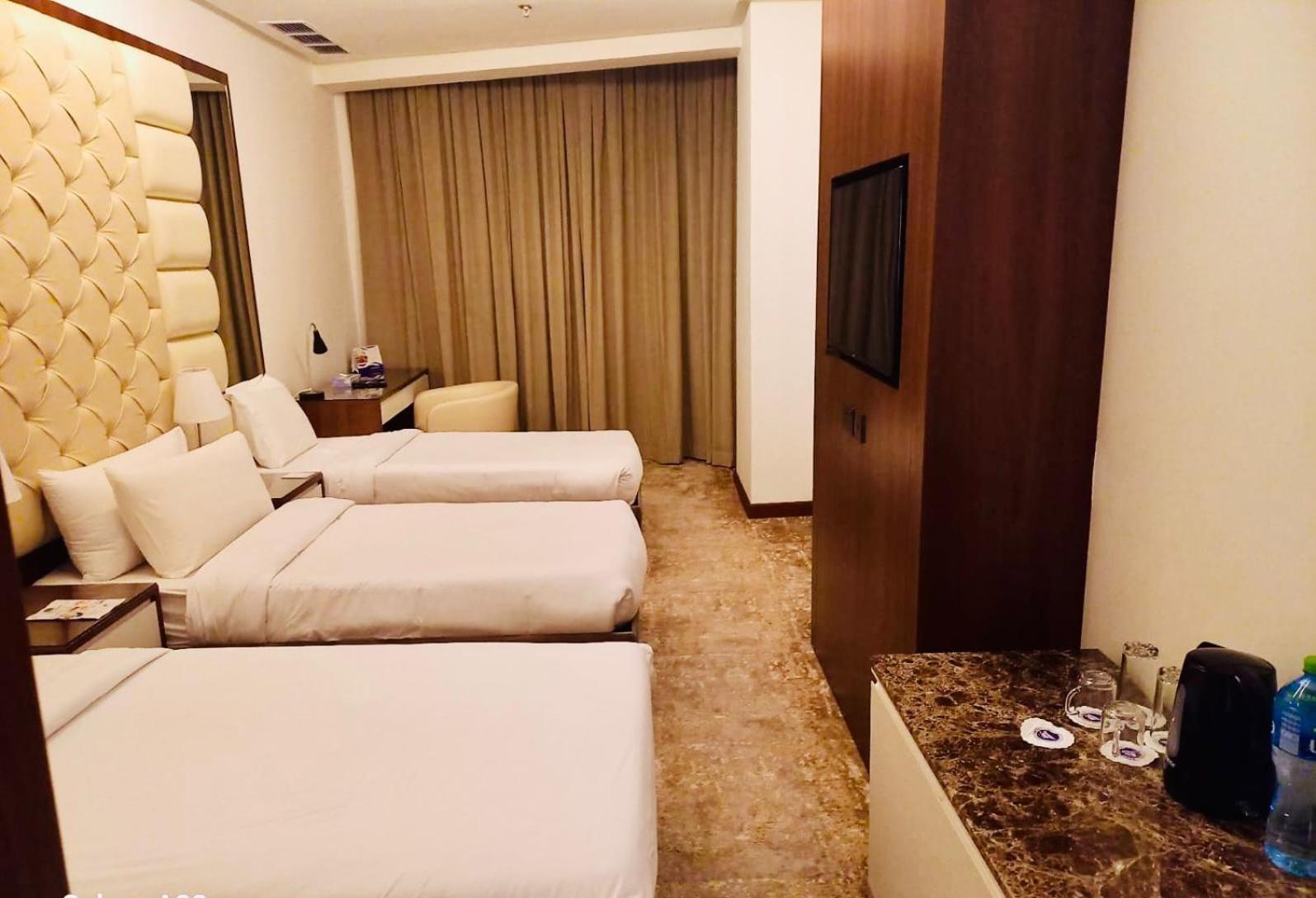 Dolphin Continental Hotel Kuwait City Ngoại thất bức ảnh