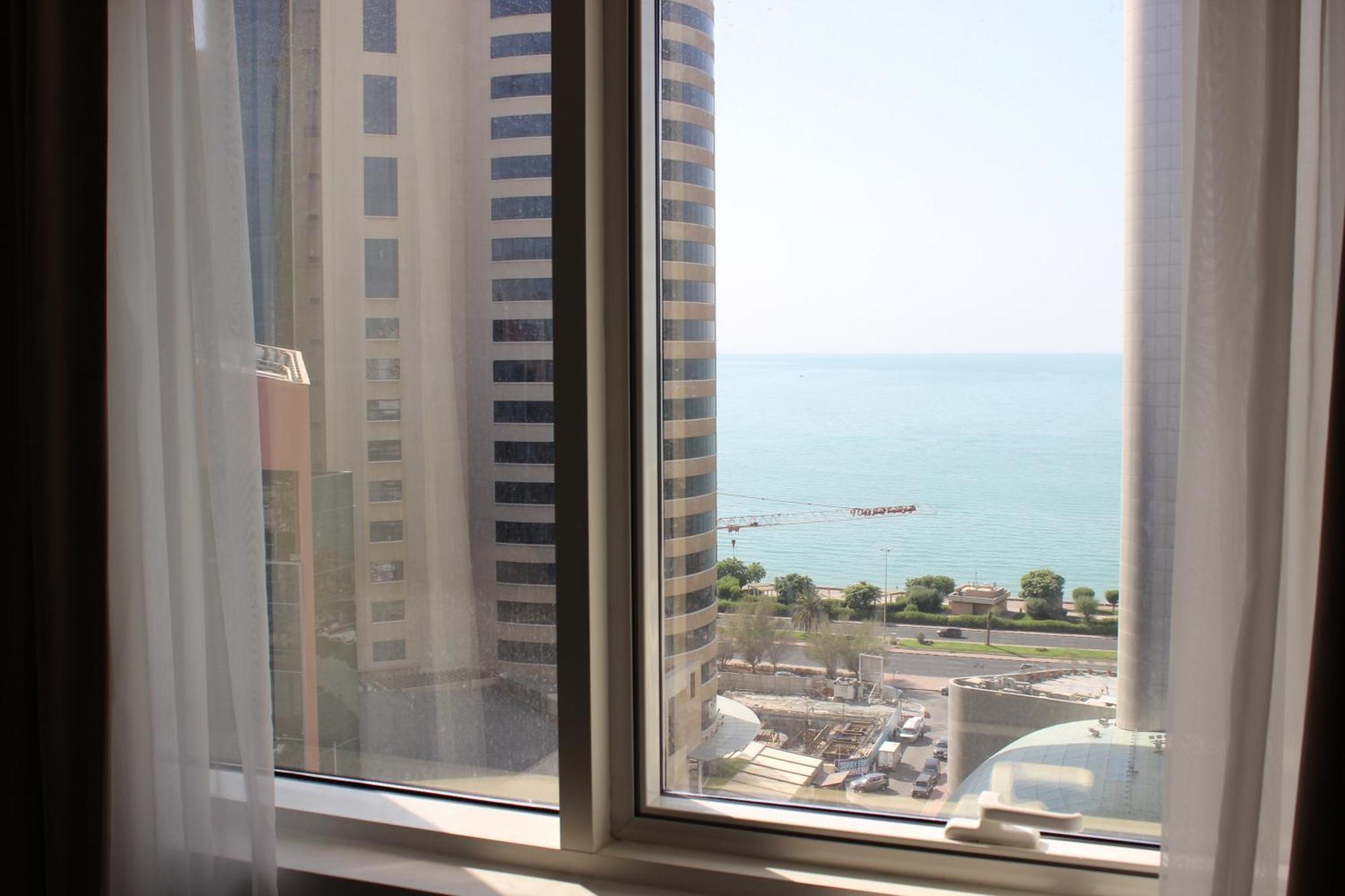 Dolphin Continental Hotel Kuwait City Ngoại thất bức ảnh