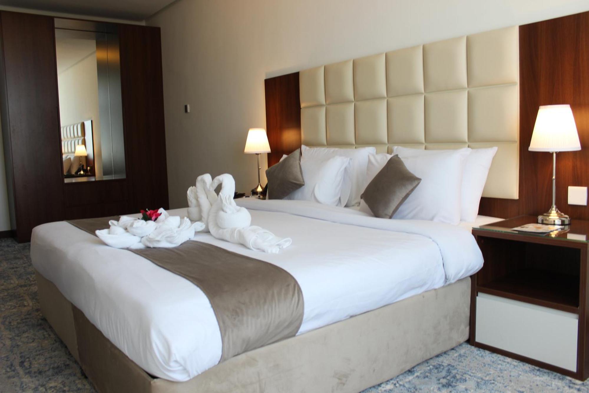 Dolphin Continental Hotel Kuwait City Ngoại thất bức ảnh